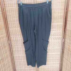 ◇ Zara Black Satin Cargo Pants Size Medium